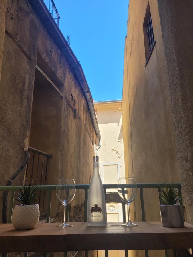 Au Coeur Du Citron Lejlighed Menton Eksteriør billede